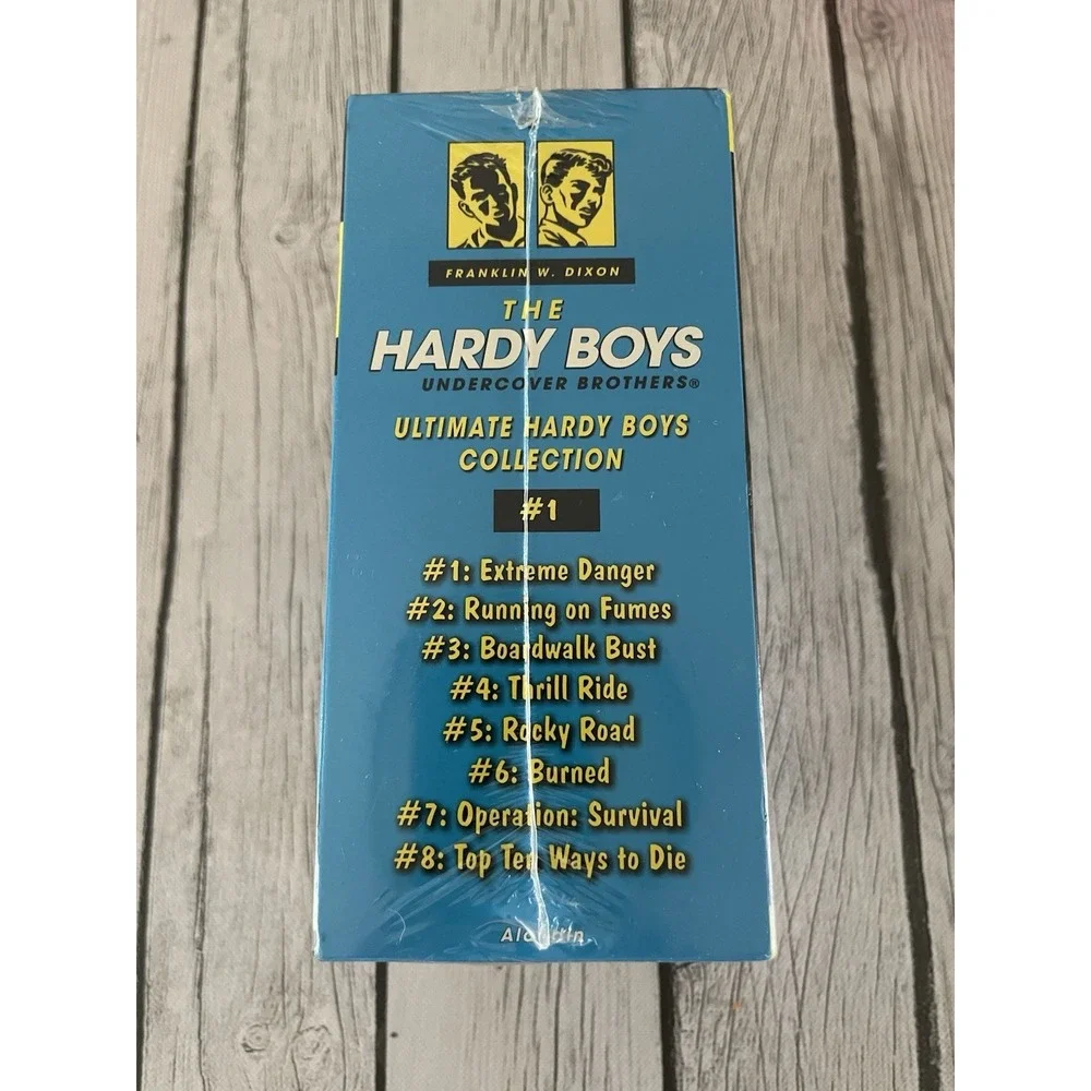 The Hardy Boys Collection Books 1-8 Franklin W Dixon Paperback Box Set Brand New